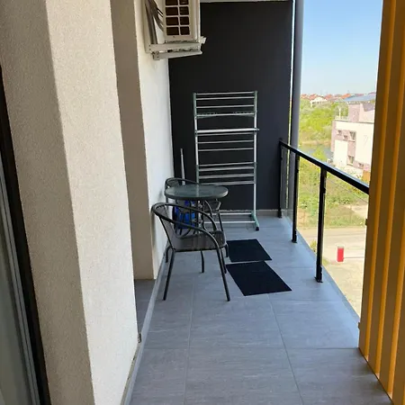 Mamaia Nord Petra Navodari